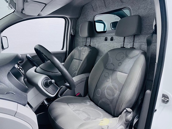 Renault Kangoo Express 10 of 15