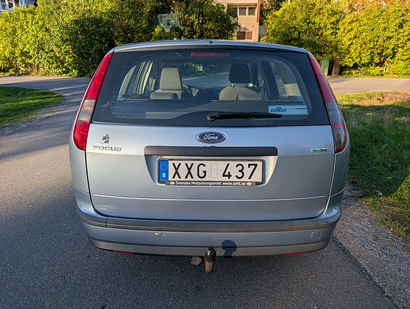 Ford Focus 5 of 12