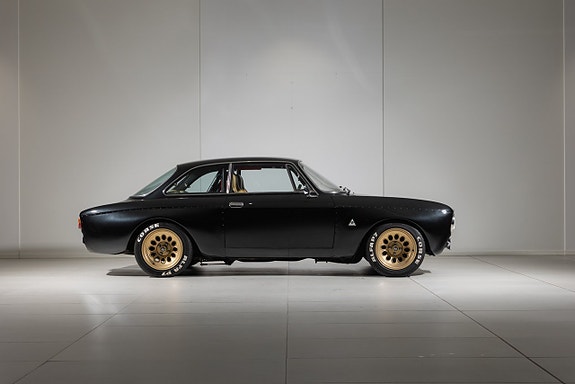 Alfa Romeo GT 3 of 29