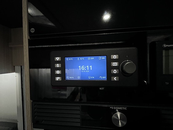 Sun Living A 75 SL / Automat / Adaptiv farthållare / Solcell 25 of 26