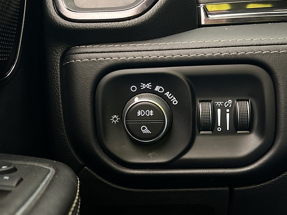 Dodge RAM 25 of 30