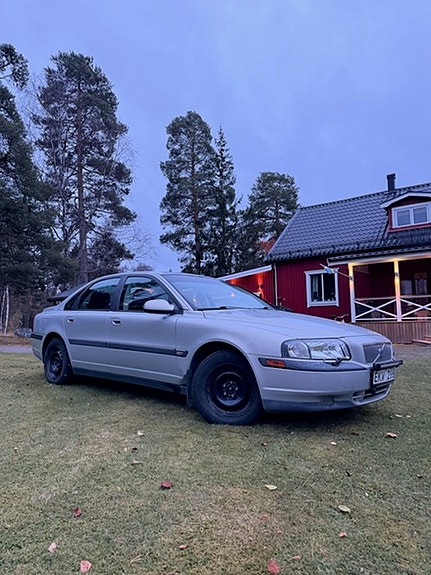 Volvo S80 7 of 9