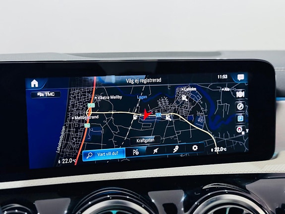 Mercedes-Benz CLA250 e 15 of 23