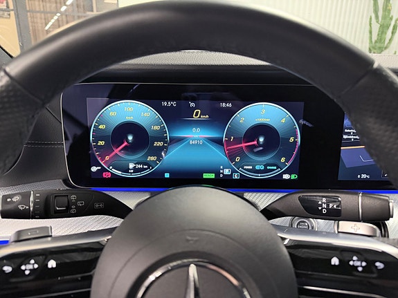 Mercedes-Benz E220 d 20 of 30