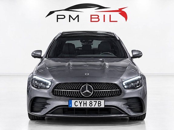 Mercedes-Benz E220 d 2 of 30