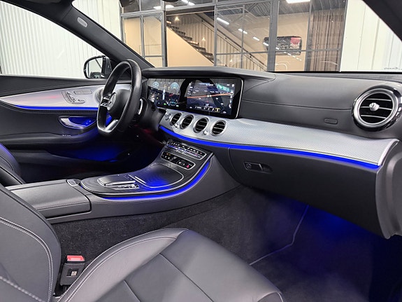 Mercedes-Benz E220 d 22 of 30