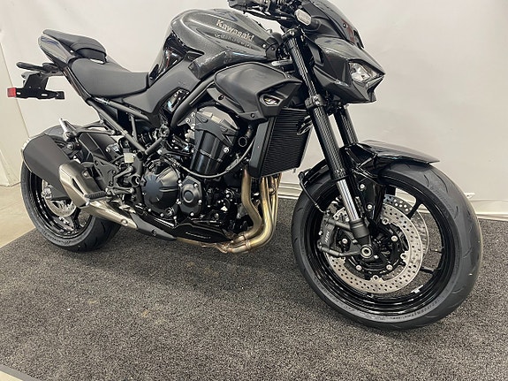 Kawasaki Z900 "Fabriksny hoj 2027" 3 of 5