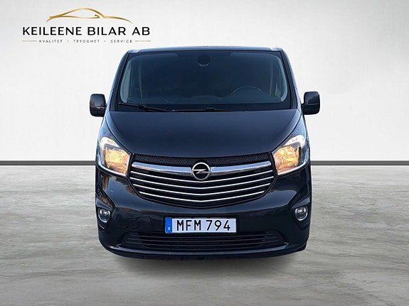 Opel Vivaro 3 of 23