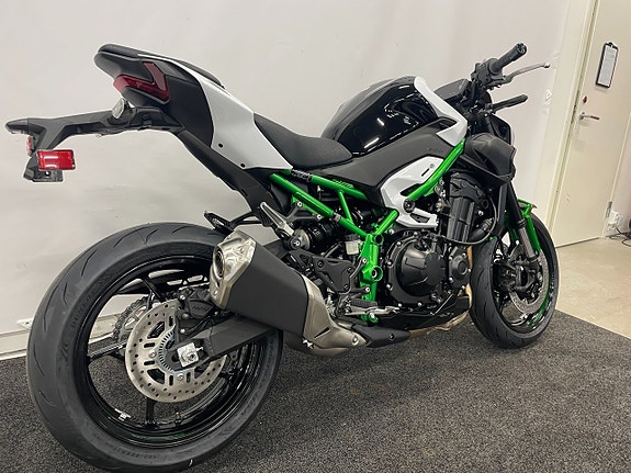 Kawasaki Z900 "Fabriksny hoj 2027" 3 of 8