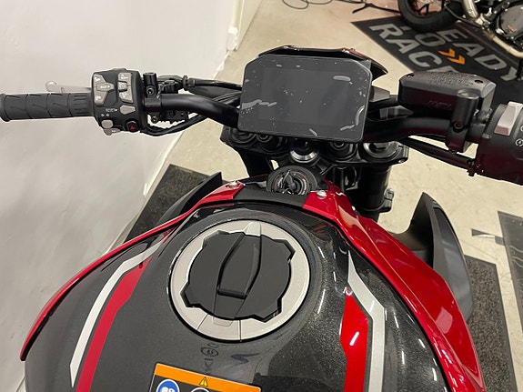 Kawasaki Z900 "Fabriksny hoj 2027" 7 of 9
