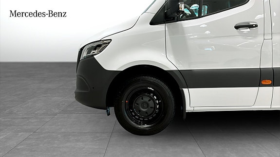 Mercedes-Benz Sprinter 317 9 of 12