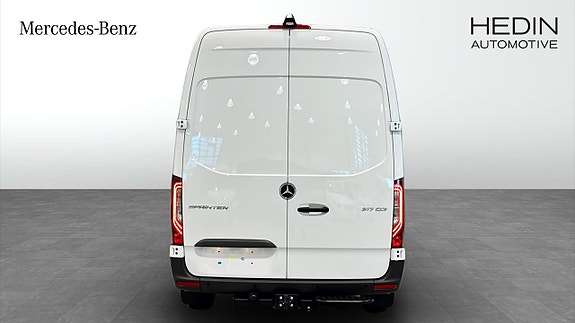 Mercedes-Benz Sprinter 317 7 of 12