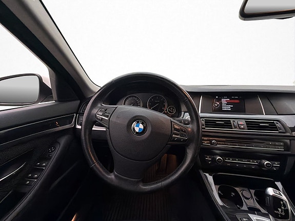 BMW 520d 16 of 30