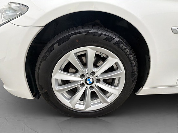 BMW 520d 28 of 30