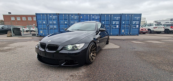 BMW 335i 3 of 10