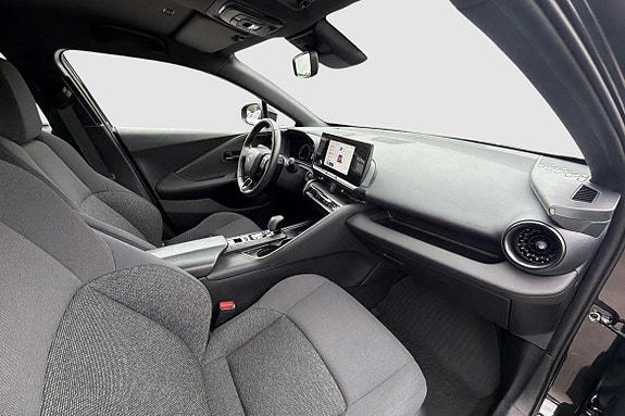 Toyota C-HR 7 of 16