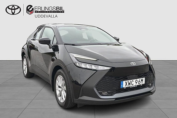 Toyota C-HR 15 of 16