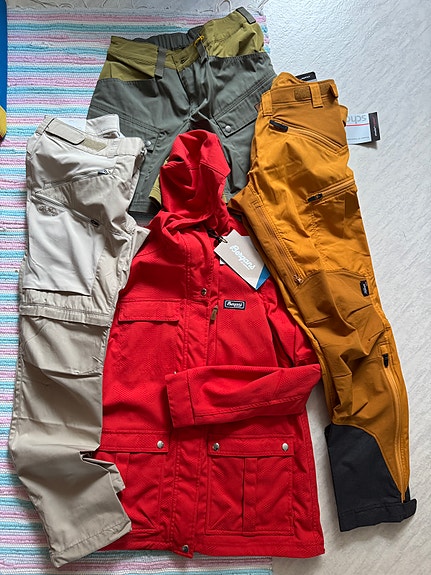 Product image 1 of 6