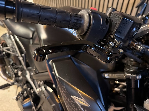 Kawasaki Z900 5 of 14