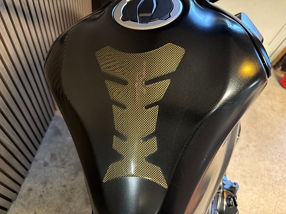 Kawasaki Z900 11 of 14