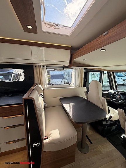 Pilote G740GJ 11 of 26