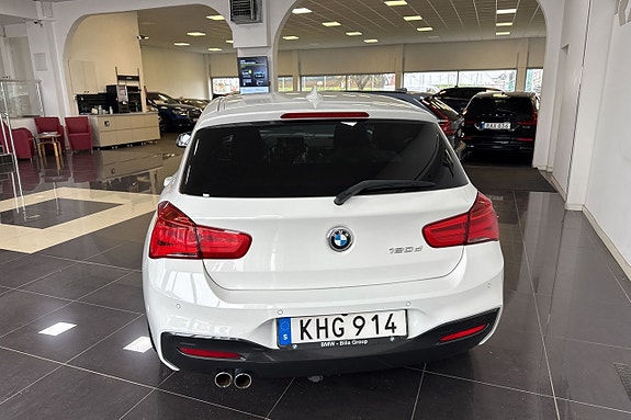 BMW 120d 5 of 8