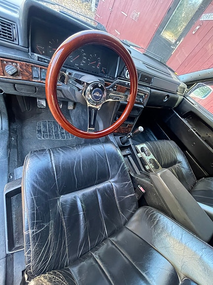 Volvo 760 9 of 11