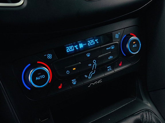 Ford Focus 12 of 17