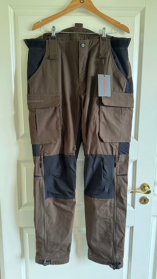 Product image 1 of 9