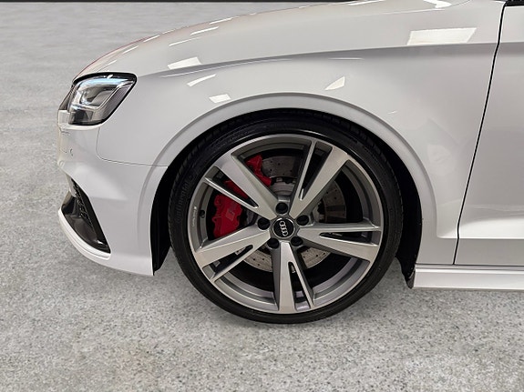 Audi RS3 15 of 16