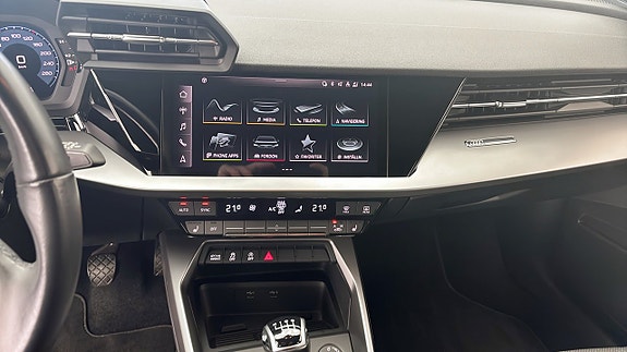 Audi A3 9 of 12