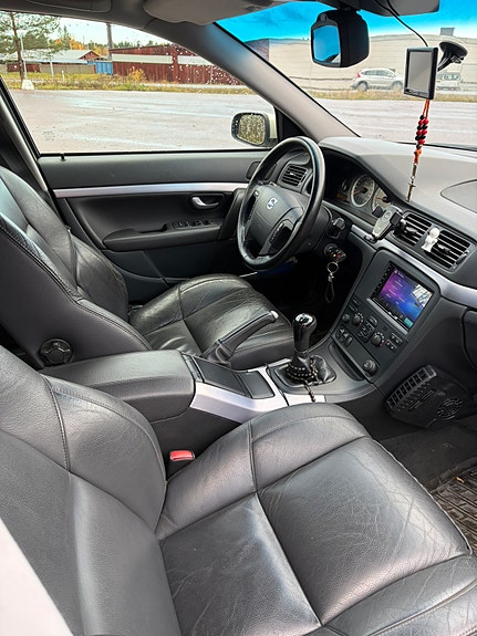 Volvo S80 8 of 9