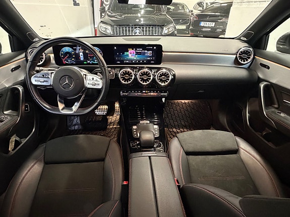 Mercedes-Benz A 250 e 14 of 28