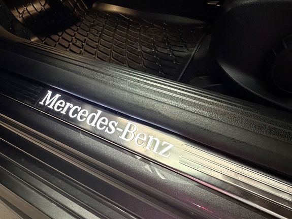 Mercedes-Benz A 250 e 13 of 28