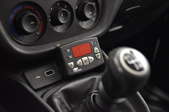 Fiat Doblo 12 of 13