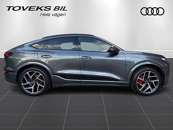 Audi Q6 e-tron 2 of 16