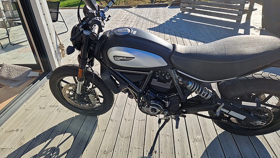 Ducati Scrambler 800 6 of 10