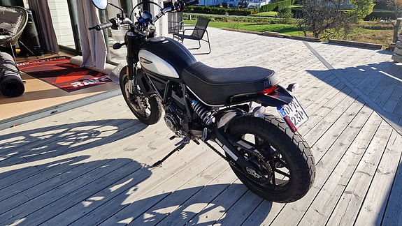 Ducati Scrambler 800 5 of 10