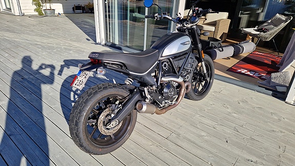 Ducati Scrambler 800 3 of 10