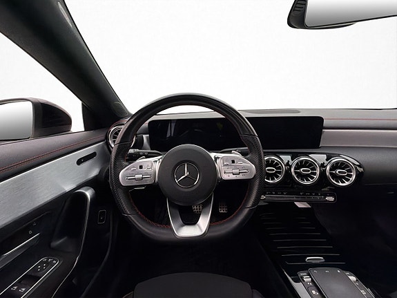 Mercedes-Benz CLA250 e 14 of 30