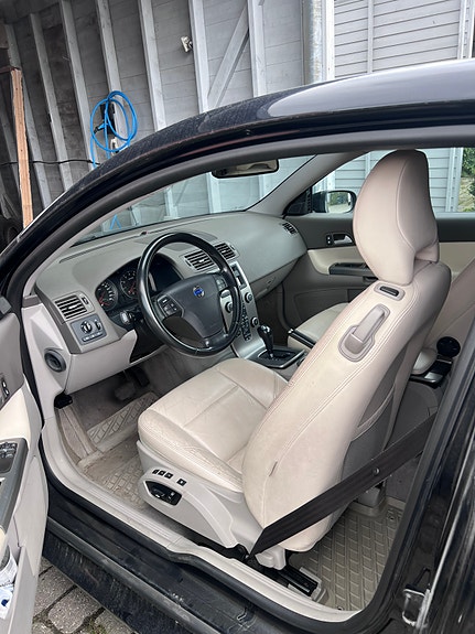 Volvo C30 2 of 12