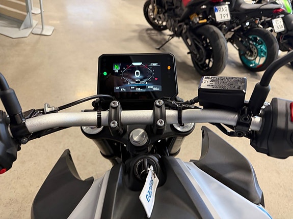 Yamaha MT-07 ABS 2 of 4