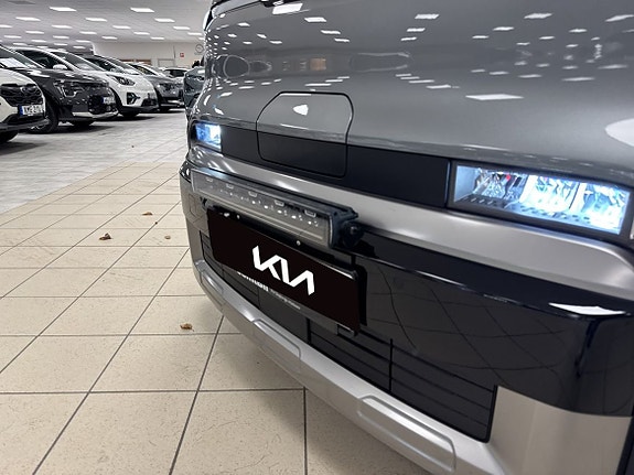 Kia PV5 7 of 17