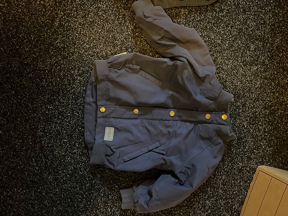 Product image 1 of 8