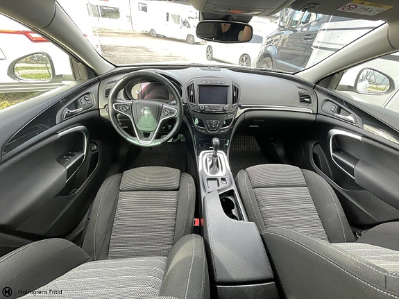 Opel Insignia 9 of 12