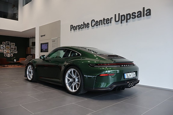 Porsche 911 GT3 3 of 10