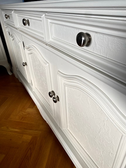 Product image 1 of 9