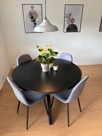 Product image 1 of 5