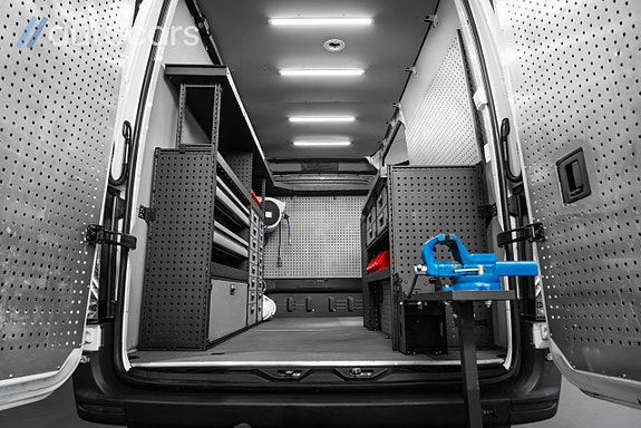 Mercedes-Benz Sprinter 317 15 of 30