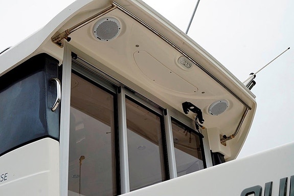 Quicksilver Captur 905 Pilothouse / Mercury 350 Verado 24 of 25